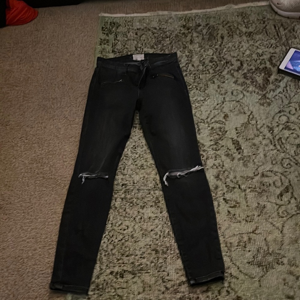 Black skinny jeans